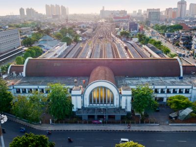 TOD (Transit-oriented development)